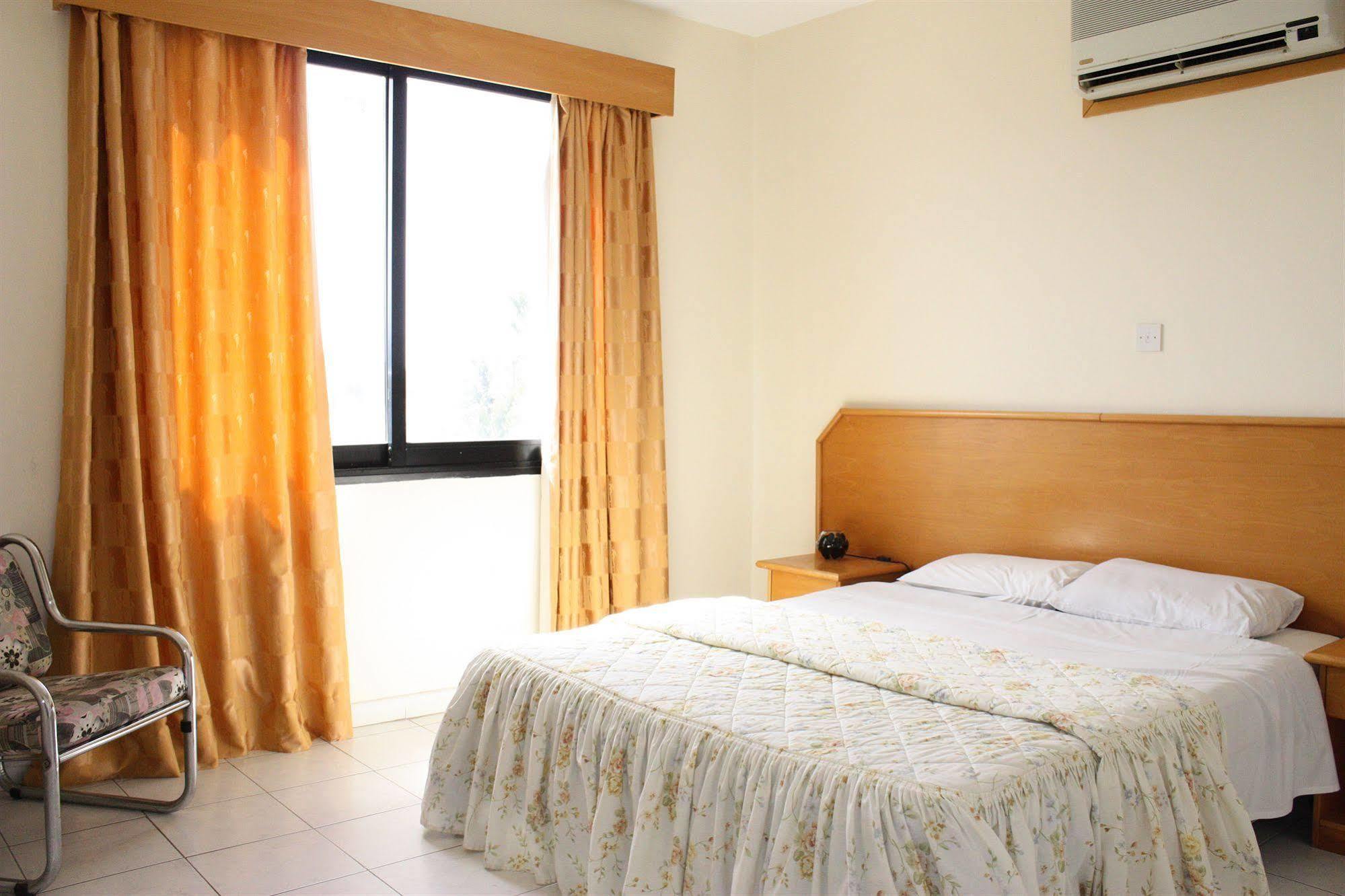 Tycoon Apartments Limisso Esterno foto