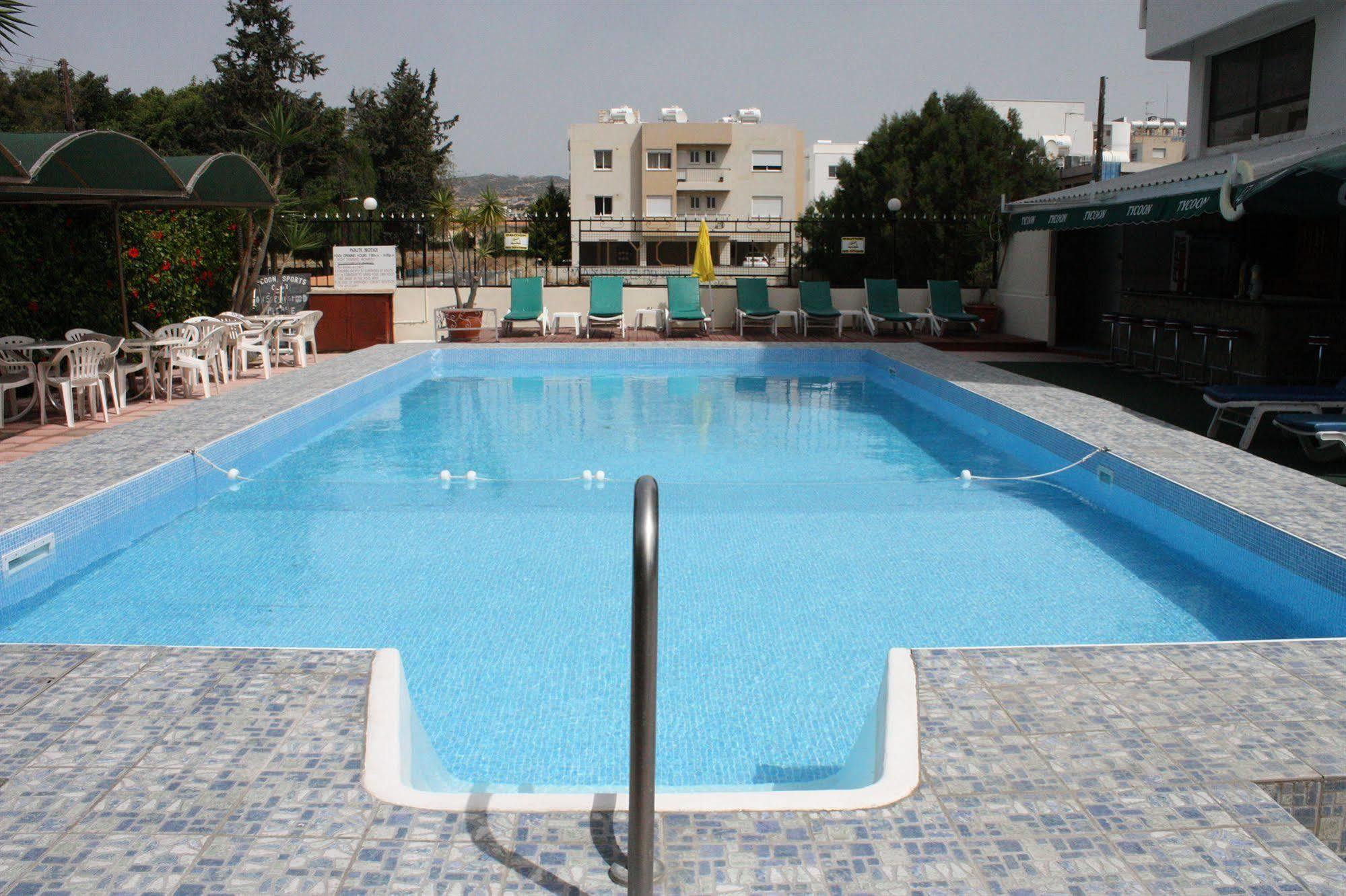 Tycoon Apartments Limisso Esterno foto