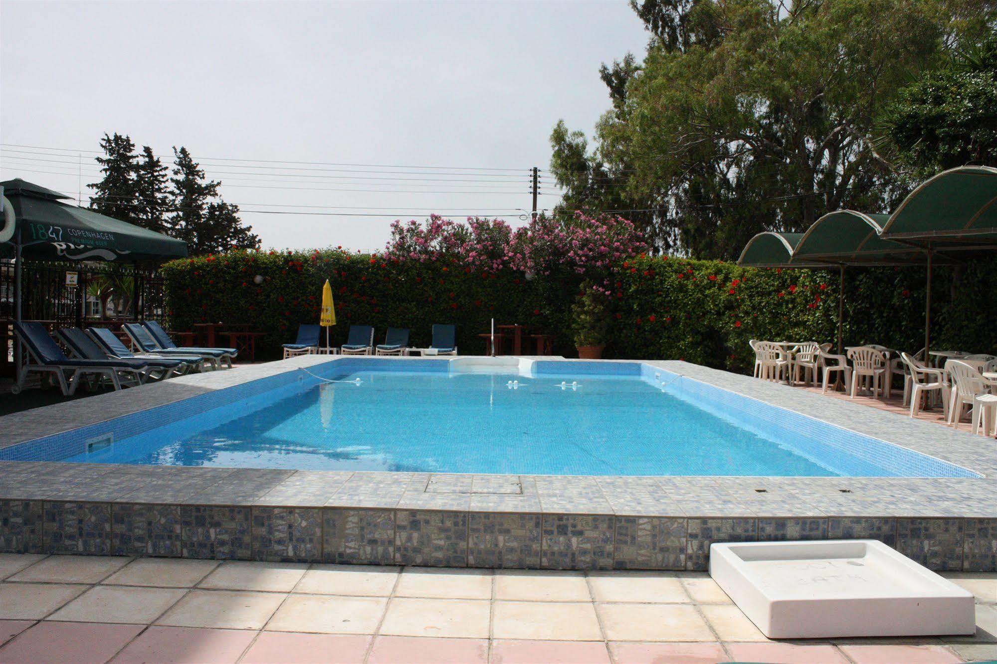 Tycoon Apartments Limisso Esterno foto